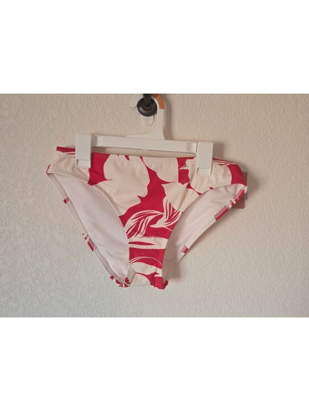 Shade & Shore Women's Bikini Bottoms Red and White Floral Print Size Small